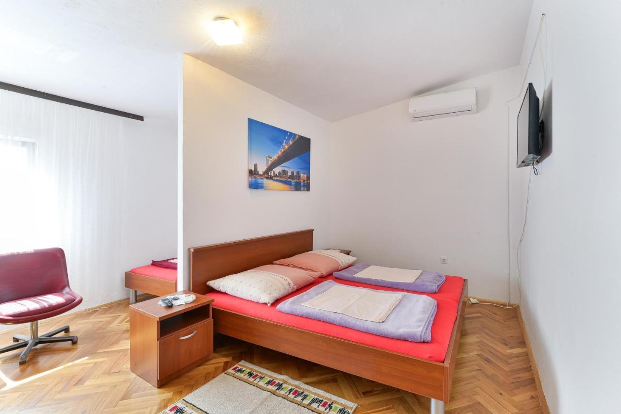 Apartments With A Parking Space Nin, Zadar - 19555 ภายนอก รูปภาพ